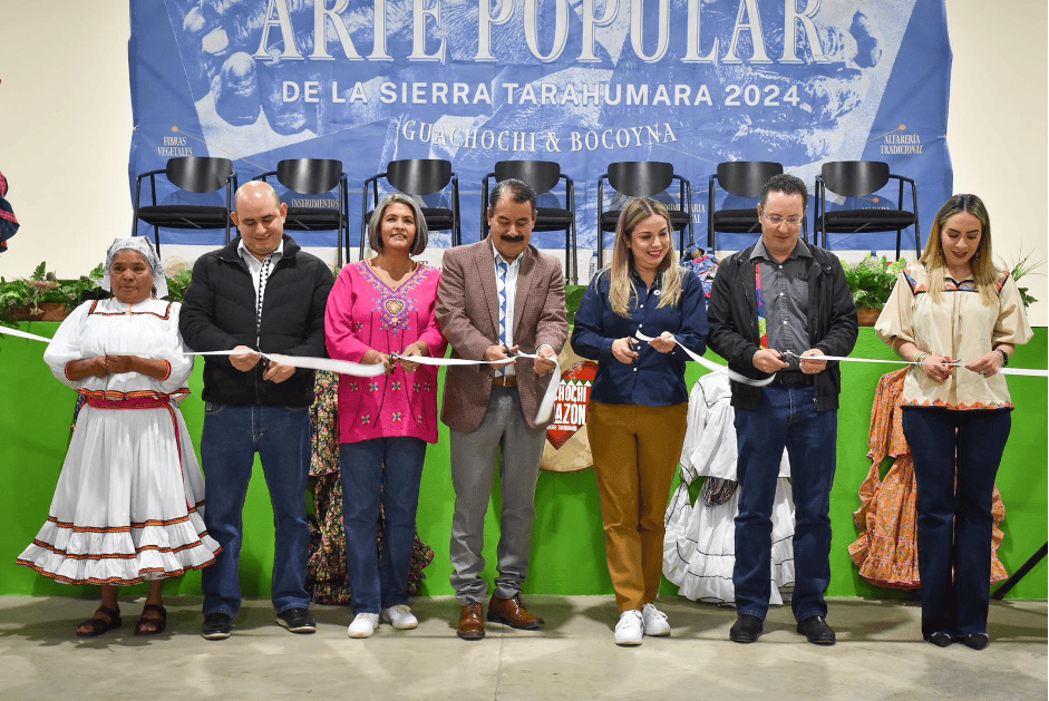 1. 27-oct-24 Premia FODARCH ganadores del 30 Concurso Regional de Arte Popular en la Sierra Tarahumara 2024 (5)