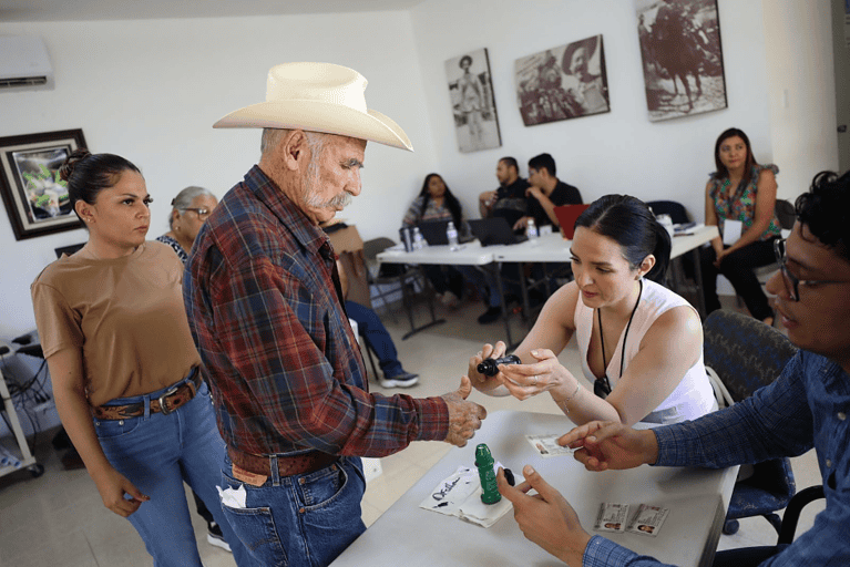 2. 27-oct-24 Votan en Samalayuca para presidente seccional (1)