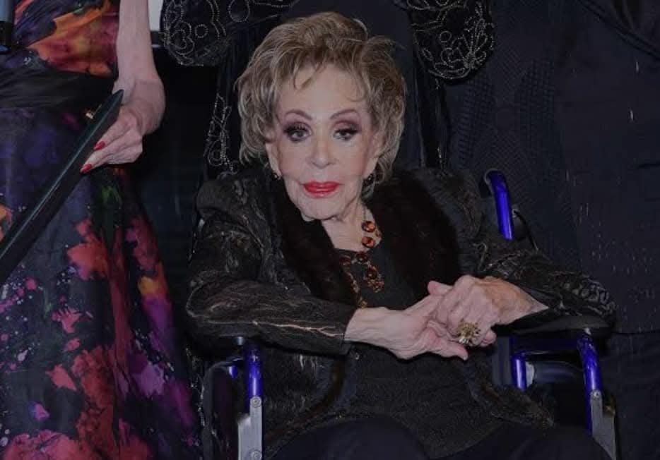 3. 24-nov-24 Silvia Pinal Hospitalizada- Su Estado de Salud Genera Preocupación