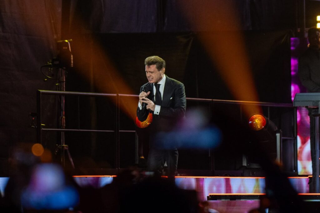 8. 27-nov-24 Luis Miguel Cautiva a Más de 23 Mil Fans en San Luis Potosí (2)
