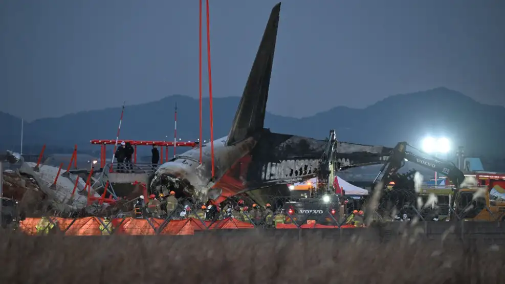 6. 30-dic-24 Tragedia en Corea del Sur- 179 pierden la vida en accidente aéreo