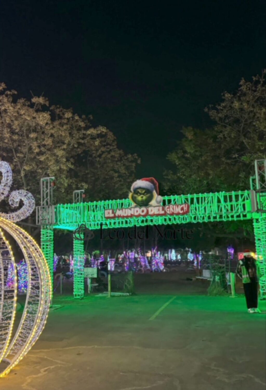 7. 15-dic-24 Atracciones Navideñas Gratuitas el día de Hoy en la Villa del Parque DIF en Ciudad Juárez