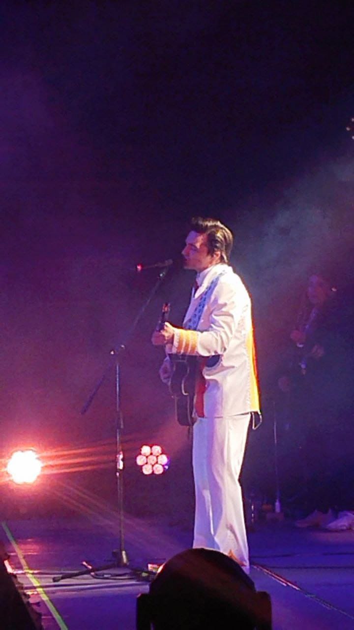 8. 01-dic-24 Drake Bell Cancela En Juárez Y Brilla En Chihuahua Con Éxito (1)