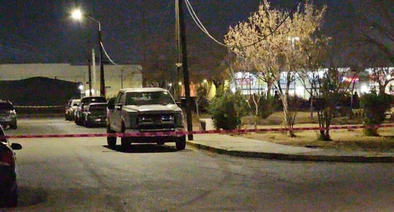 2. 29-ene-25 Mujer hallada sin vida en camioneta en colonia Hacienda de las Torres (1)