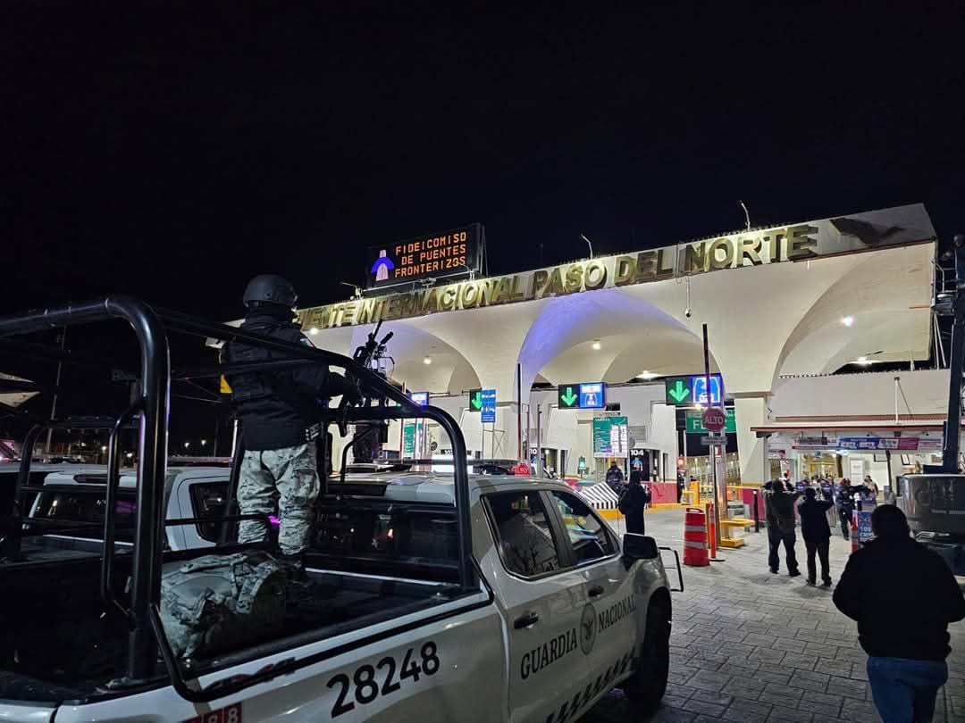 2. 30-ene-25 Autoridades deportan alrededor de 80 migrantes por el Puente Santa Fe en Juárez