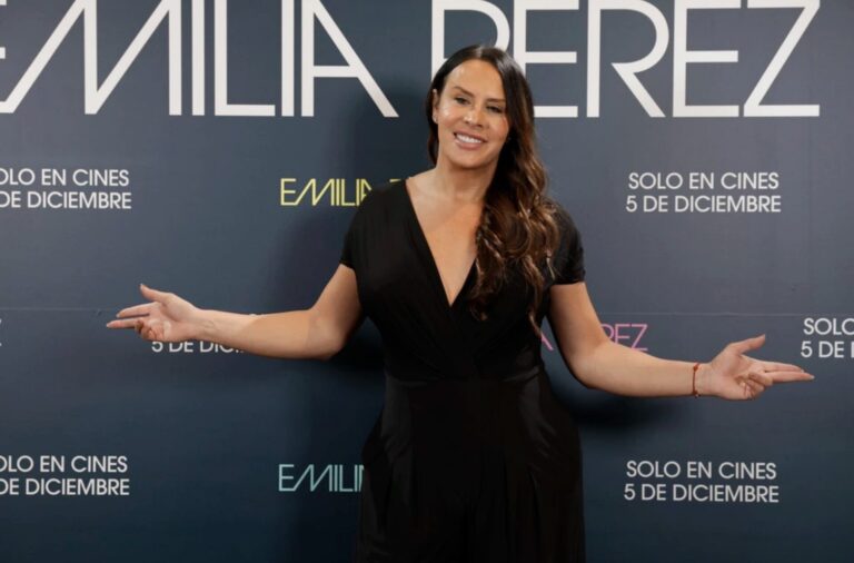 Karla Sofía Gascón, primera mujer trans nominada al Oscar, se hunde por su propio pasado