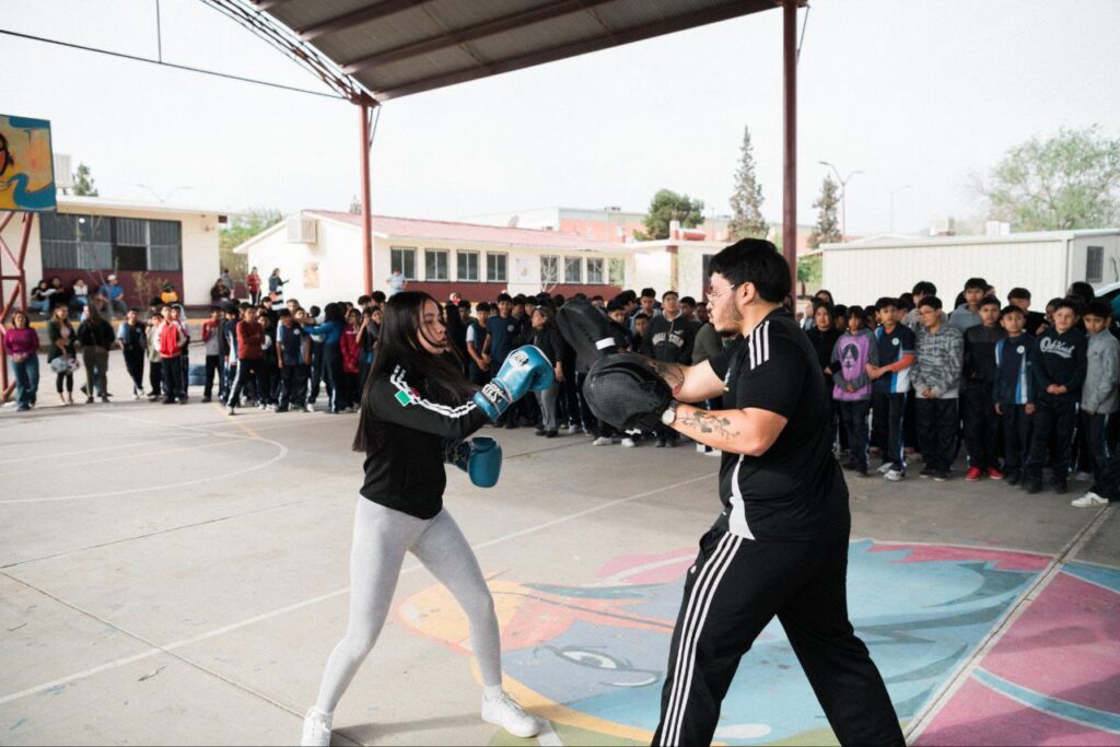 6. 27-mar-25 DIF Municipal de Juárez impulsa activación física y boxeo de la Secundaria Estatal 3061 (2)