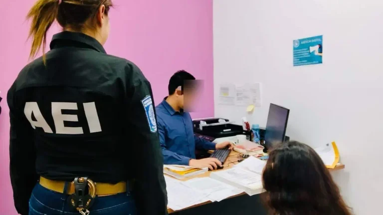 2. 08-abr-25 Localizan en buen estado a menor desaparecida en colonia Arecas I en Ciudad Juárez
