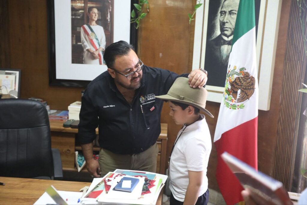 3. 08-may-25 Niños toman el control- Participan como funcionarios municipales por un día en Juárez (2)
