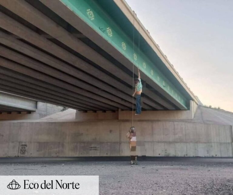 3. 13-jun-25 Hallan dos cuerpos colgados con narcomensaje en puente de la carretera Panamericana (1)