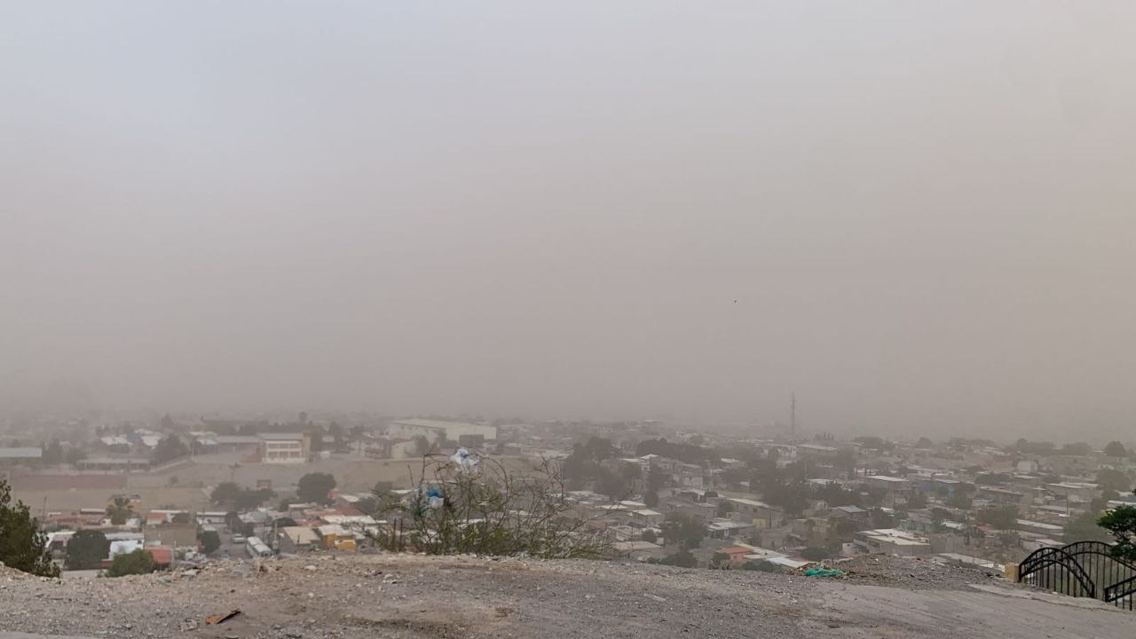 3. 16-jun-25 Sexta tormenta de arena azota Chihuahua - Alerta por aire irrespirable y baja visibilidad (1)