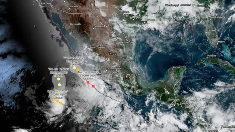 5. 07-jun-25 Huracán Bárbara impacta costas del Pacífico mexicano como categoría 1