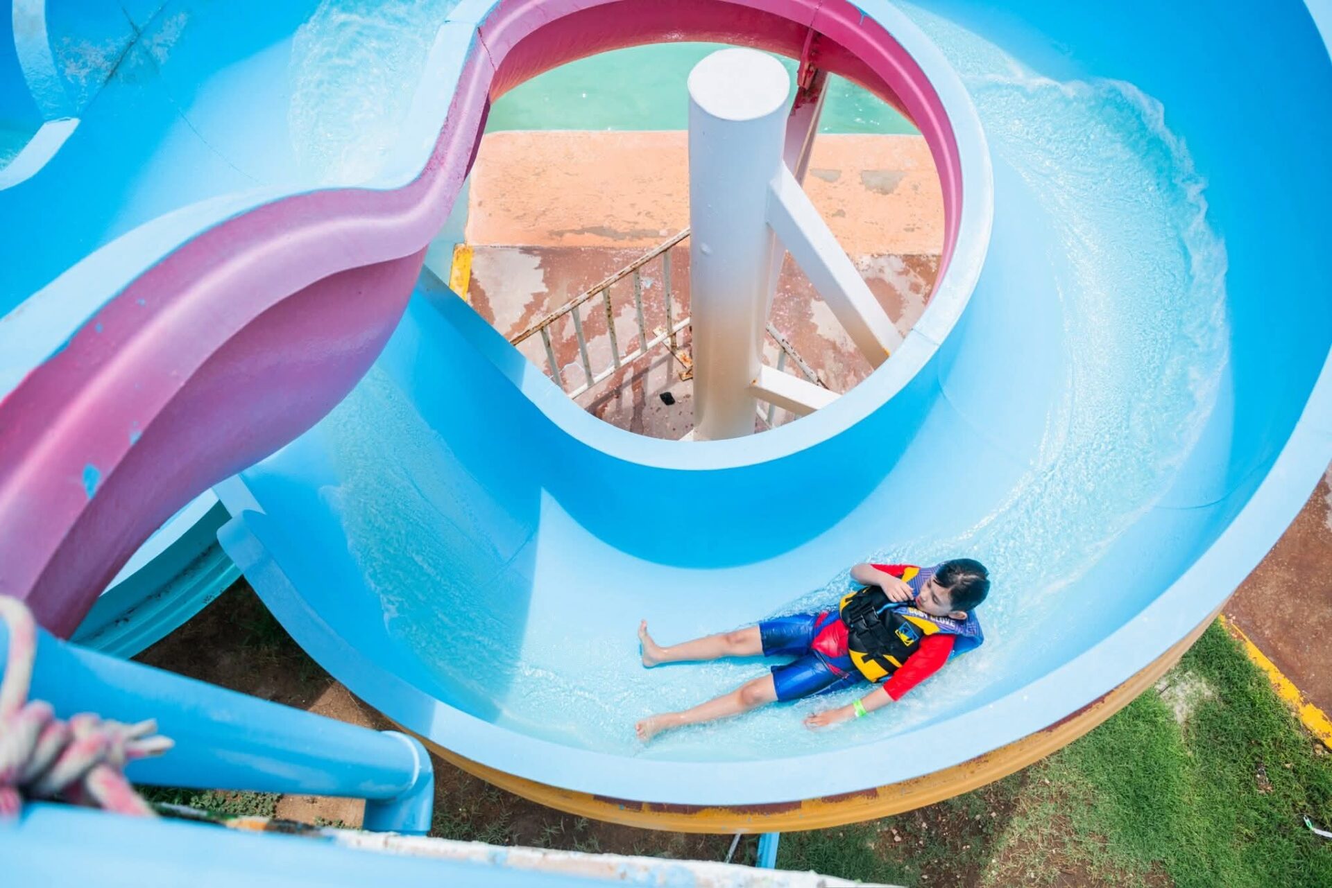 3. 31-jul-25 AquaDIF ofrece recreación e inclusión para familias durante el verano (1)